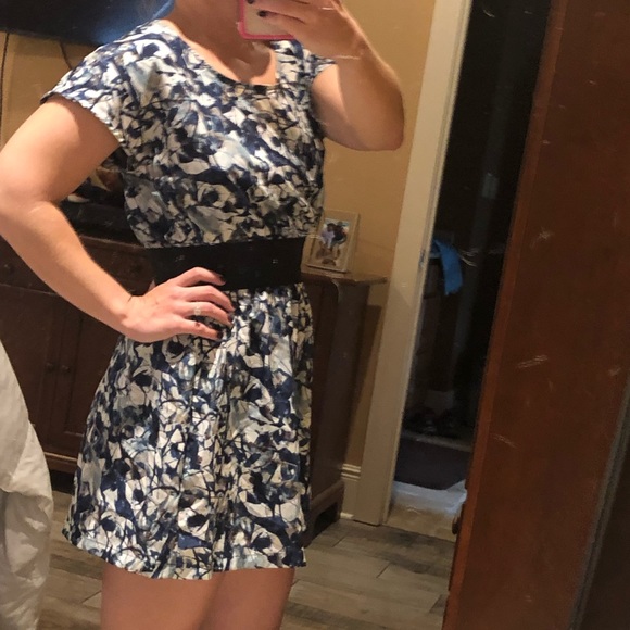 Forever 21 Dress or Top - Picture 5 of 5